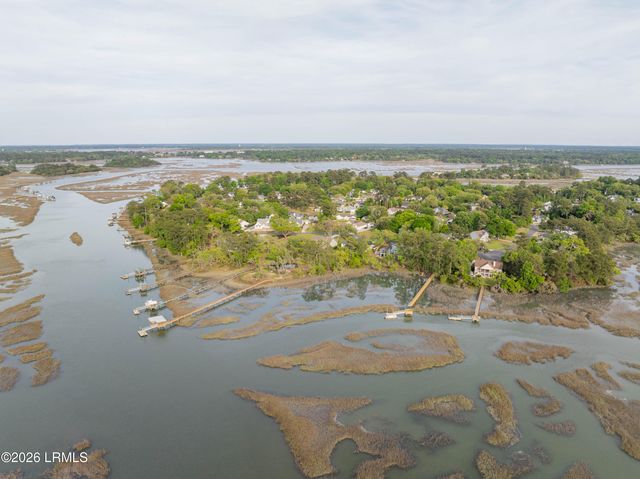 1073 Otter Circle, Beaufort, SC 29902