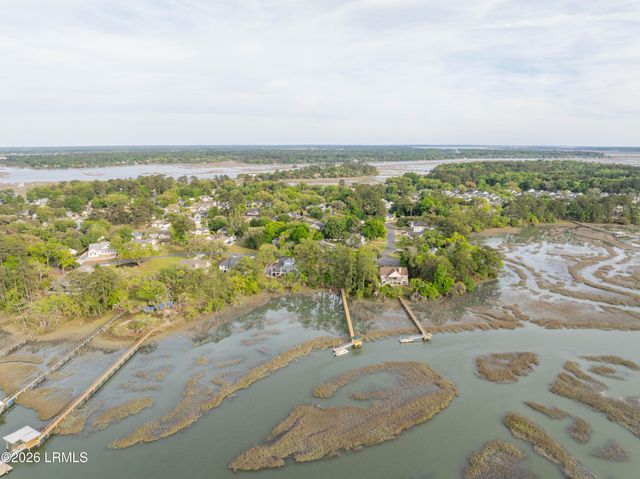 1073 Otter Circle, Beaufort, SC 29902