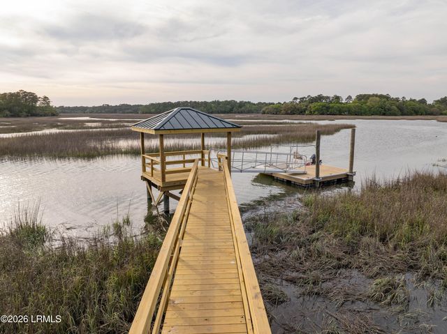1073 Otter Circle, Beaufort, SC 29902
