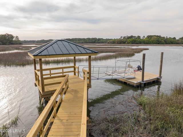1073 Otter Circle, Beaufort, SC 29902