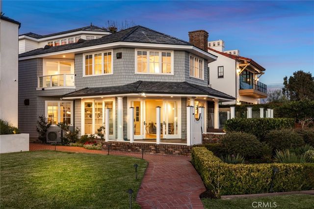 21 Bay Island, Newport Beach, CA 92661