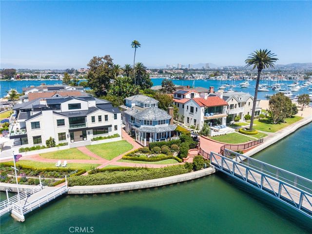21 Bay Island, Newport Beach, CA 92661
