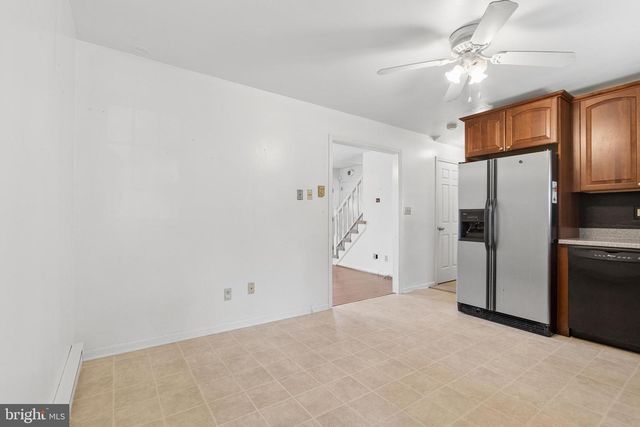24 WETHERBURN DR, Downingtown, PA 19335