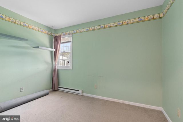 24 WETHERBURN DR, Downingtown, PA 19335