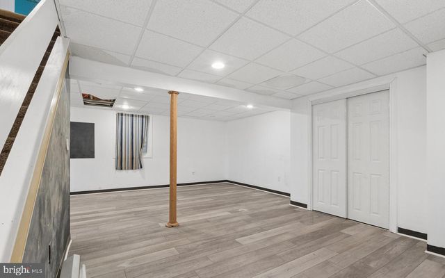 24 WETHERBURN DR, Downingtown, PA 19335