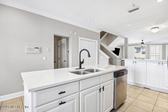 905 N 2ND Street N F, Jacksonville Beach, FL 32250