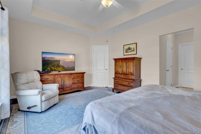 77 Constantine Way, Mount Sinai, NY 11766