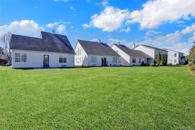 77 Constantine Way, Mount Sinai, NY 11766