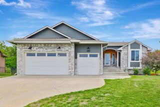 2829 E Mantane Circle, Wichita, KS 67219