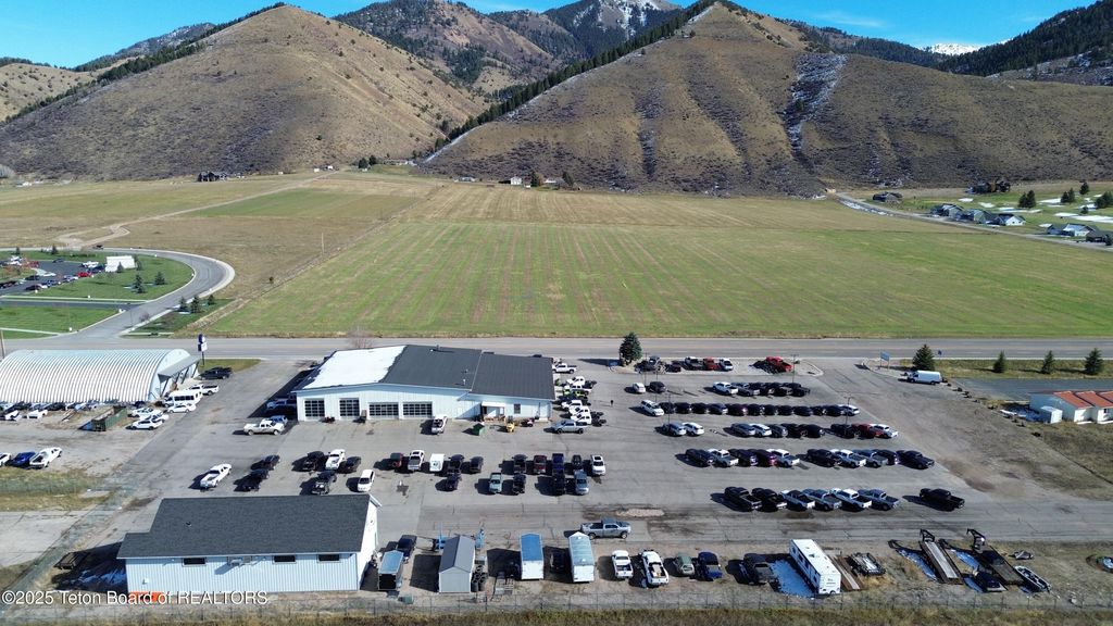 1046 S WASHINGTON Street, Afton, WY 83110 photo 6