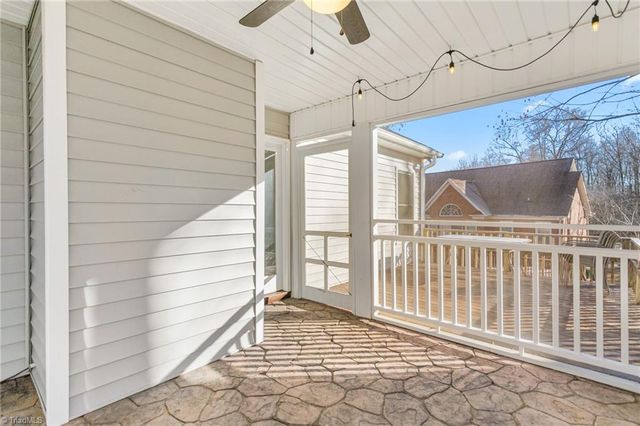 5900 Cottonwood Lane, Winston-salem, NC 27103