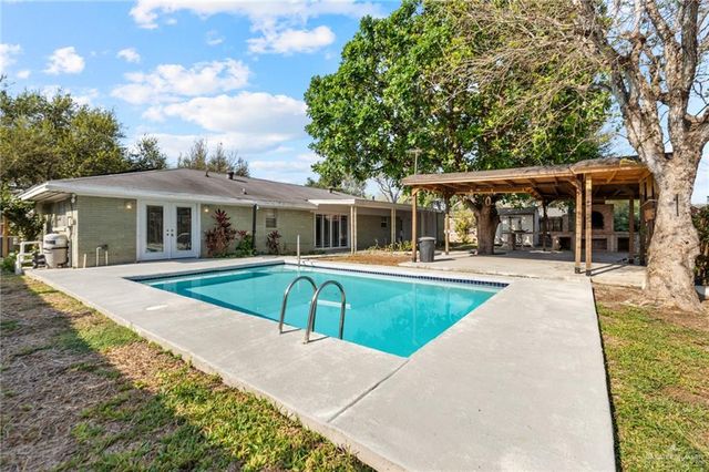 1418 Marigold Avenue, Mcallen, TX 78501