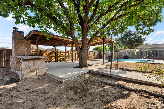 1418 Marigold Avenue, Mcallen, TX 78501