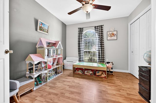 1057 Emerald Lane, Fort Walton Beach, FL 32547