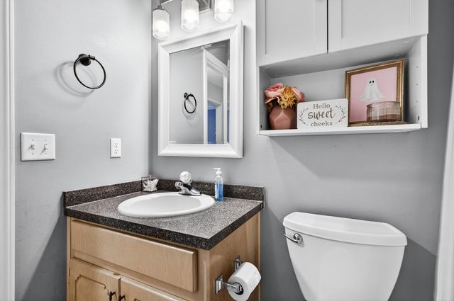 1057 Emerald Lane, Fort Walton Beach, FL 32547