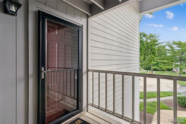 12818 Portulaca Drive E, Unincorporated, MO 63146