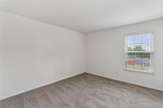12818 Portulaca Drive E, Unincorporated, MO 63146