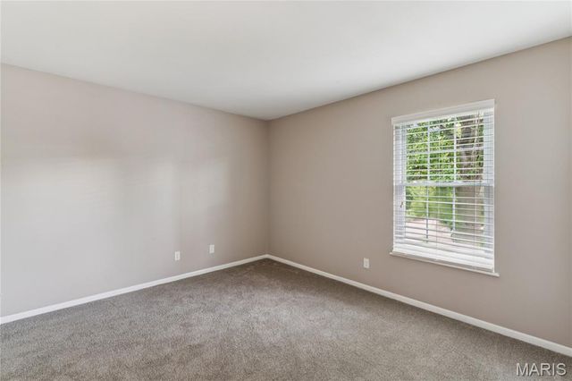 12818 Portulaca Drive E, Unincorporated, MO 63146