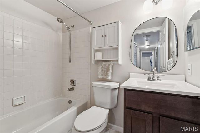 12818 Portulaca Drive E, Unincorporated, MO 63146