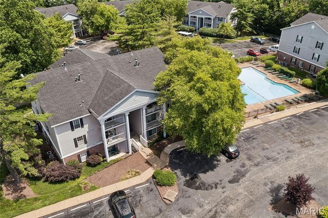 12818 Portulaca Drive E, Unincorporated, MO 63146