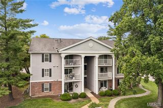 12818 Portulaca Drive E, Unincorporated, MO 63146