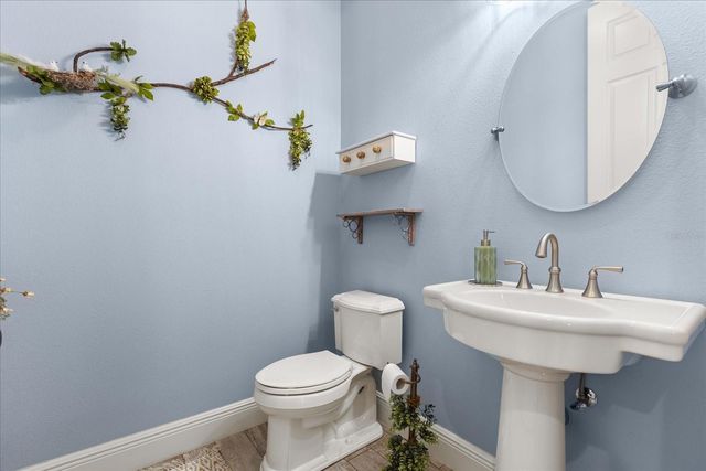 200 VINE STREET, Oviedo, FL 32765