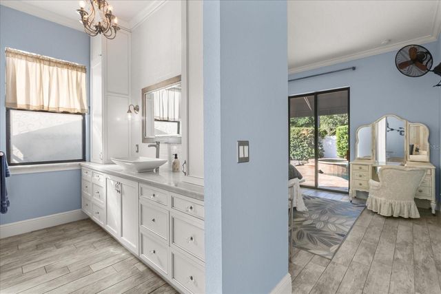 200 VINE STREET, Oviedo, FL 32765