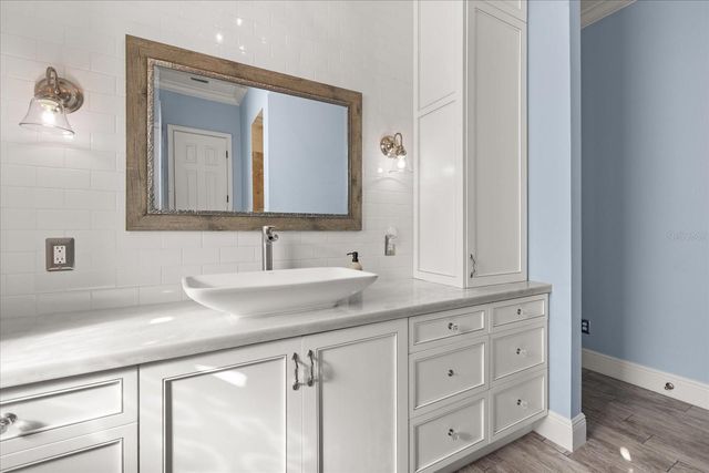 200 VINE STREET, Oviedo, FL 32765