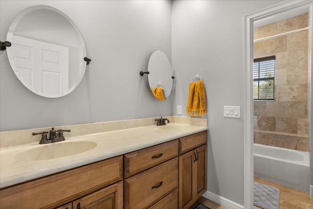 200 VINE STREET, Oviedo, FL 32765