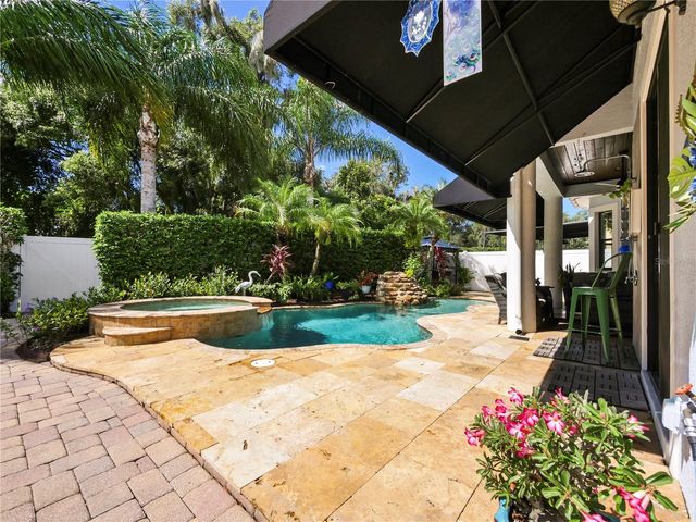 200 VINE STREET, Oviedo, FL 32765