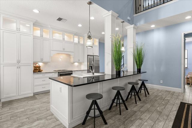 200 VINE STREET, Oviedo, FL 32765