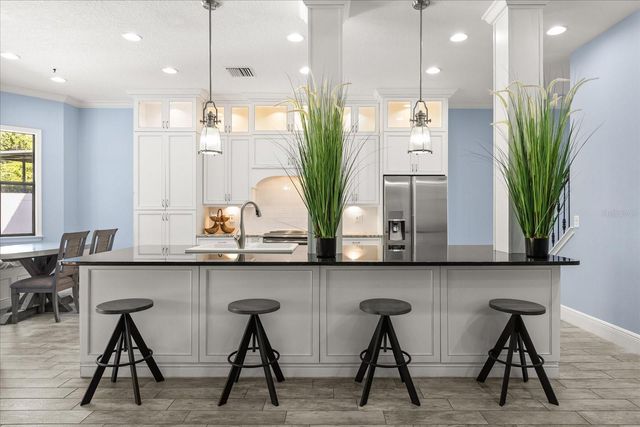 200 VINE STREET, Oviedo, FL 32765