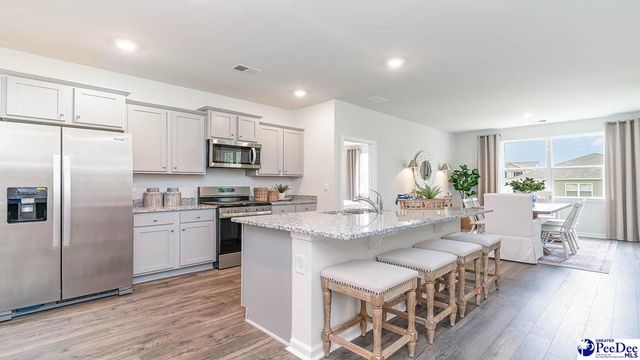 625 Bluff View Lane, Florence, SC 29505