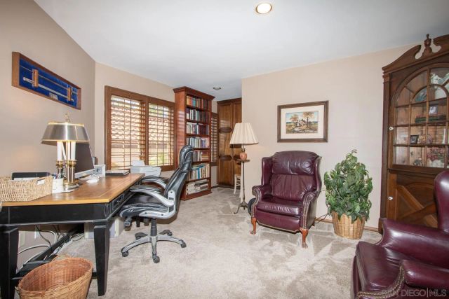 12911 Caminto Dosamantes, San Diego, CA 92128