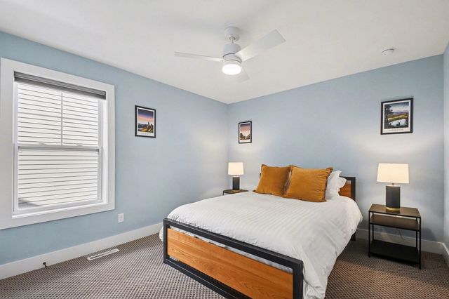 1253 Echoes Circle, South Bend, IN 46617