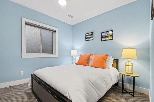 1253 Echoes Circle, South Bend, IN 46617