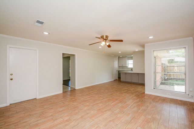 6002 Verdome Lane, Houston, TX 77092