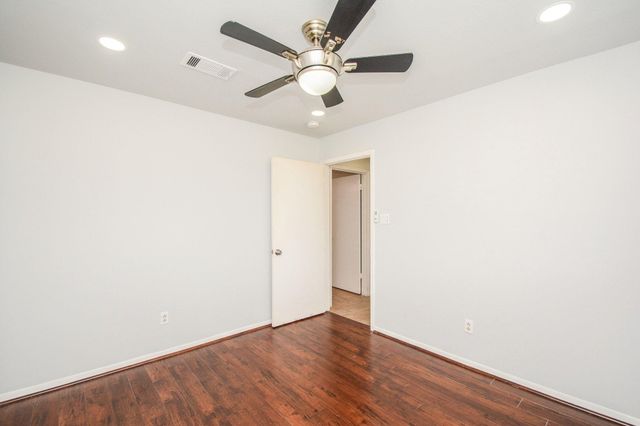 6002 Verdome Lane, Houston, TX 77092