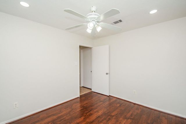 6002 Verdome Lane, Houston, TX 77092