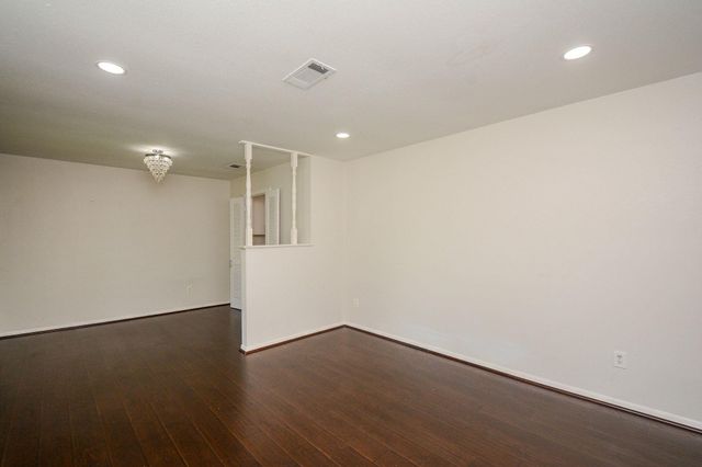 6002 Verdome Lane, Houston, TX 77092