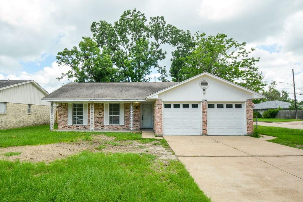 6002 Verdome Lane, Houston, TX 77092