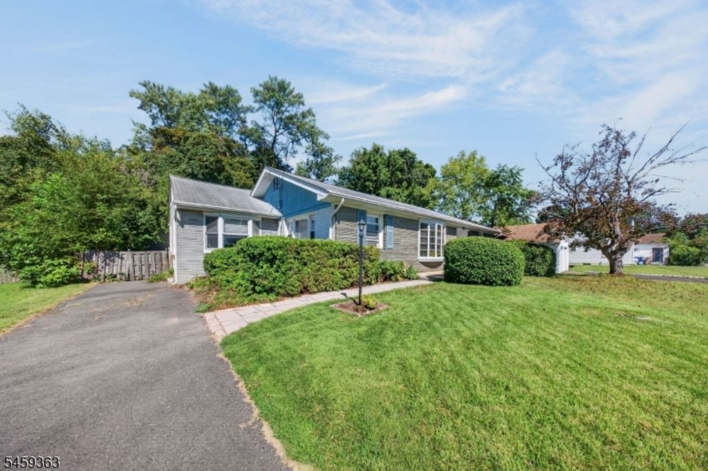 5 Lydecker Pl, Middlesex Boro, NJ 08846 — photo 3