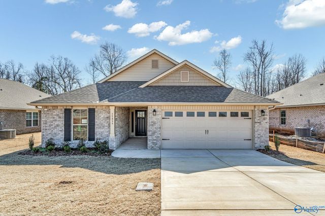 15439 Springbrook Trace, Athens, AL 35611