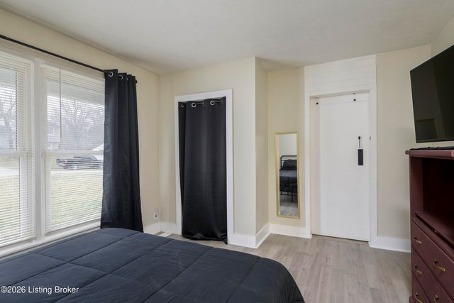 7331 Sideoats Dr, Crestwood, KY 40014