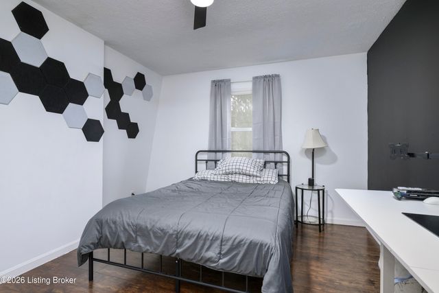 7331 Sideoats Dr, Crestwood, KY 40014