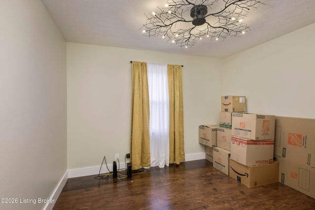 7331 Sideoats Dr, Crestwood, KY 40014