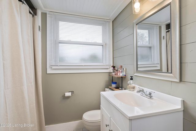 7331 Sideoats Dr, Crestwood, KY 40014