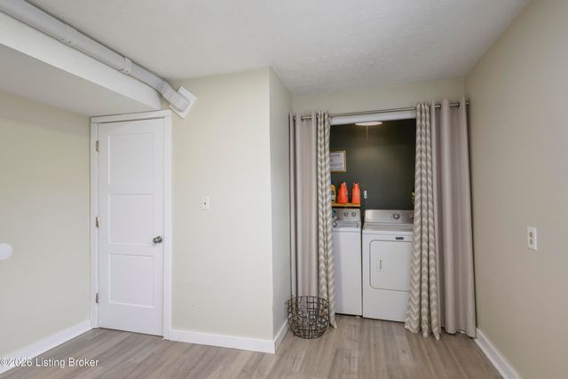 7331 Sideoats Dr, Crestwood, KY 40014