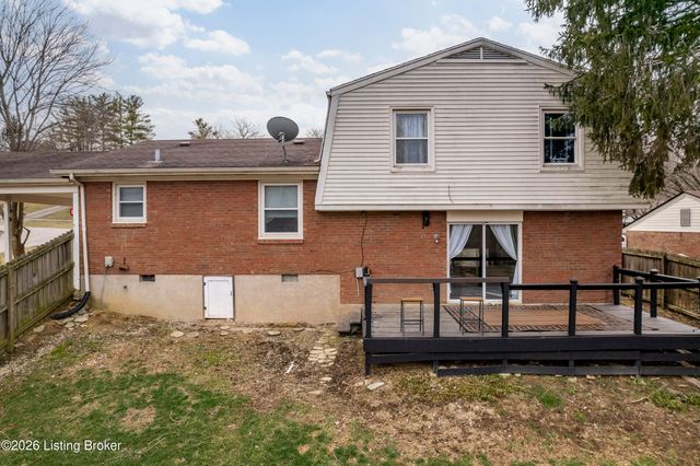 7331 Sideoats Dr, Crestwood, KY 40014