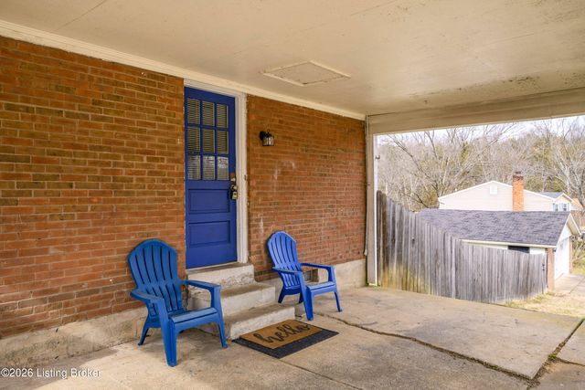 7331 Sideoats Dr, Crestwood, KY 40014